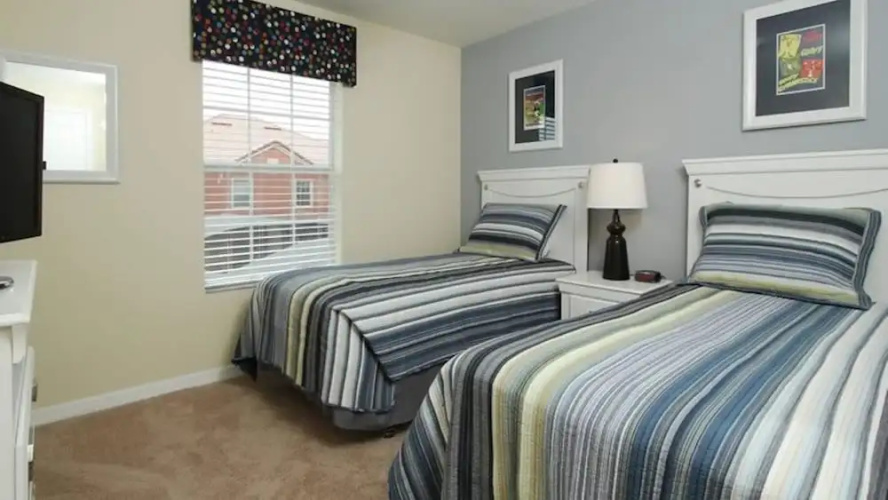 Cuban Palm Townhome 8964