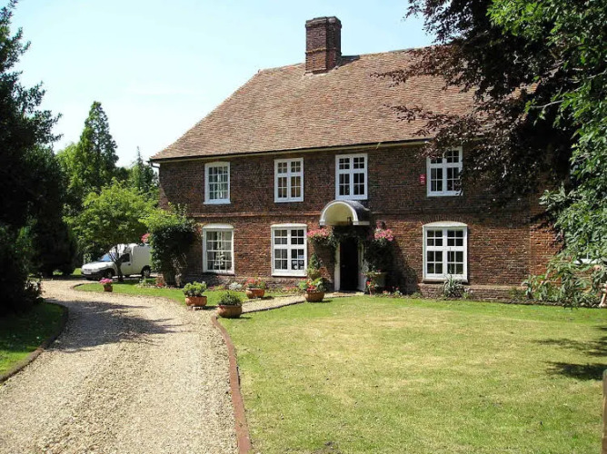 Molland Manor House Bed & BreakfastOver view