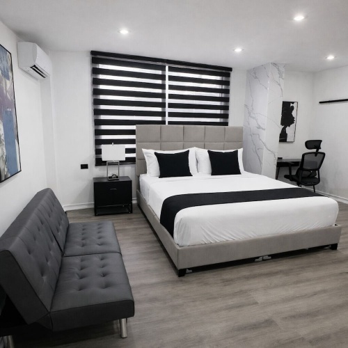 Luxury Suite