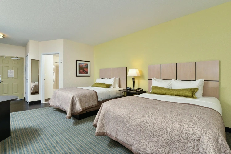 Quadruple Suite