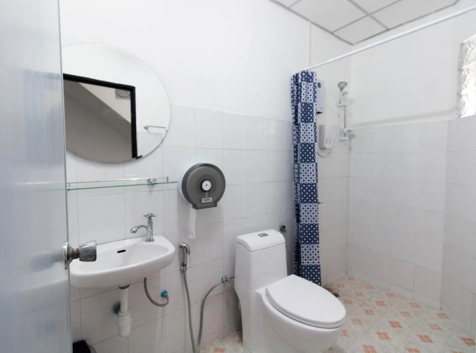 11.11 Hostel
