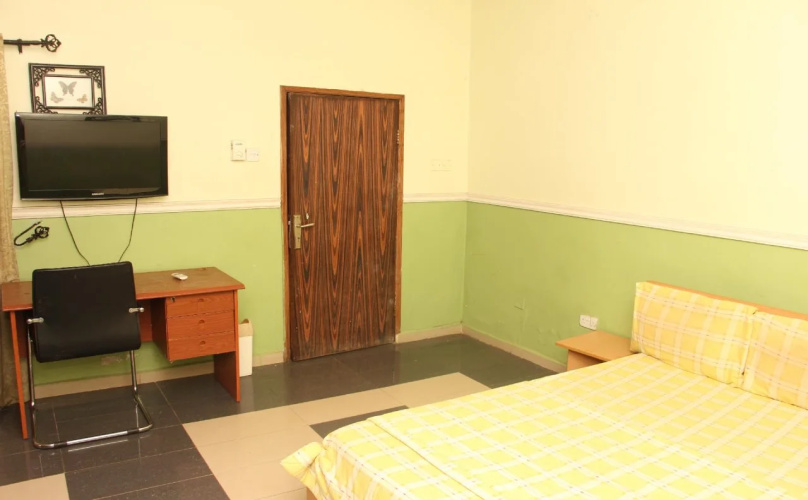 Hotel Charvid