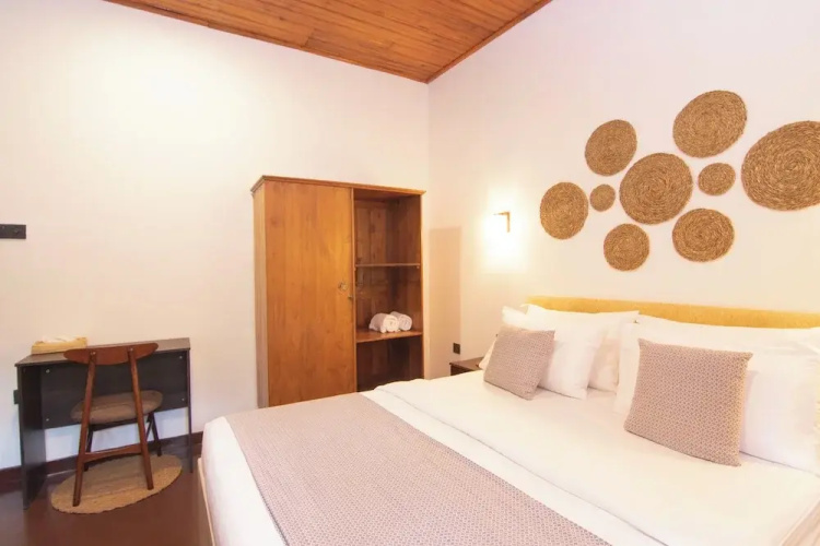 Sand Cliff Villa