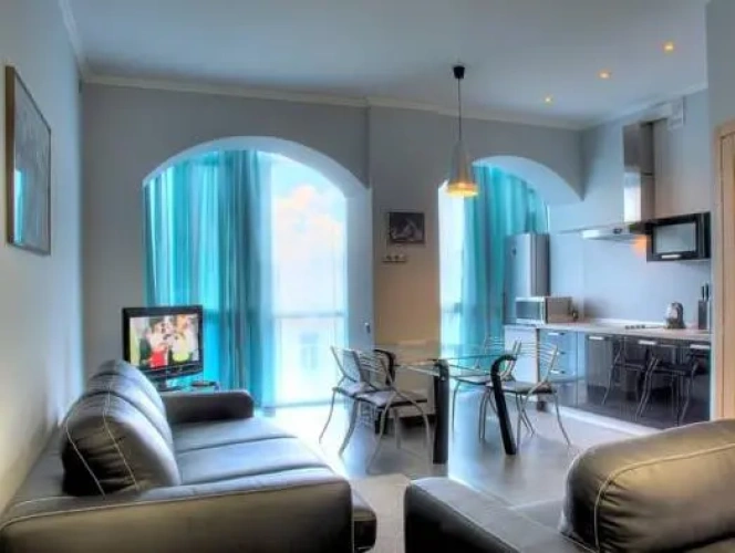 1 Bedroom Double Apartment