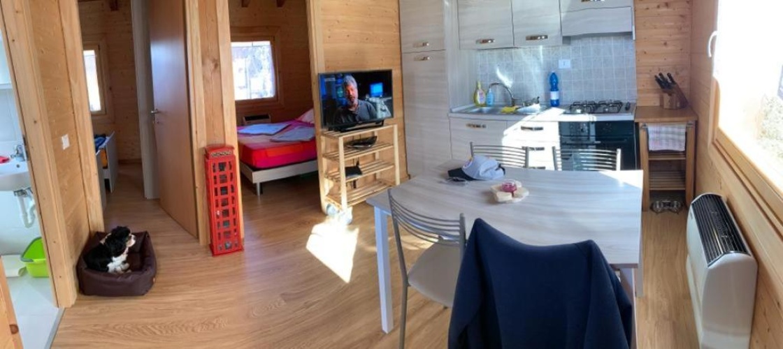 2 Bedrooms Chalet