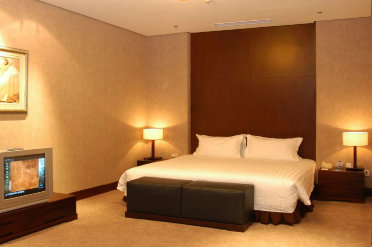 Elegance Hotel Tianjin