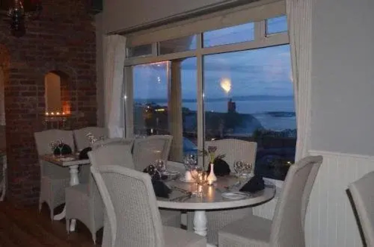 Cliff House Hotel