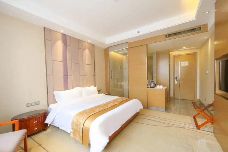 Days Inn Panyu