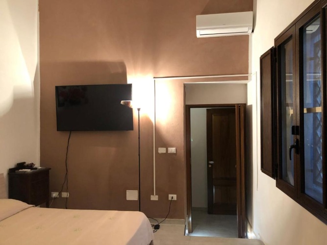 2 Bedrooms Cottage