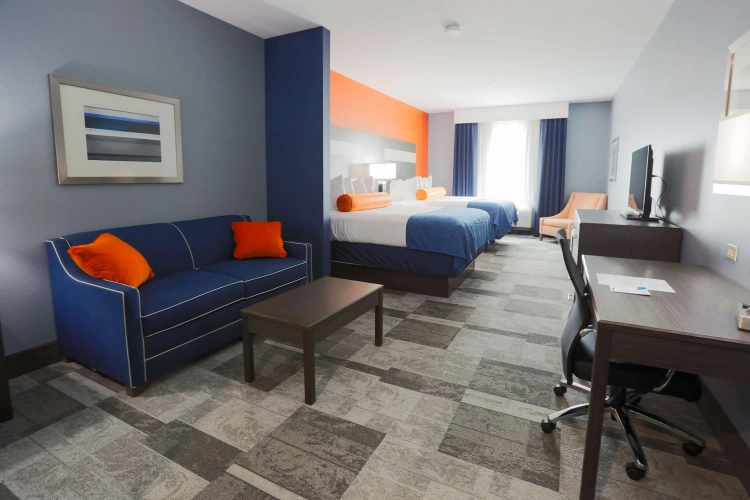 Quadruple Suite