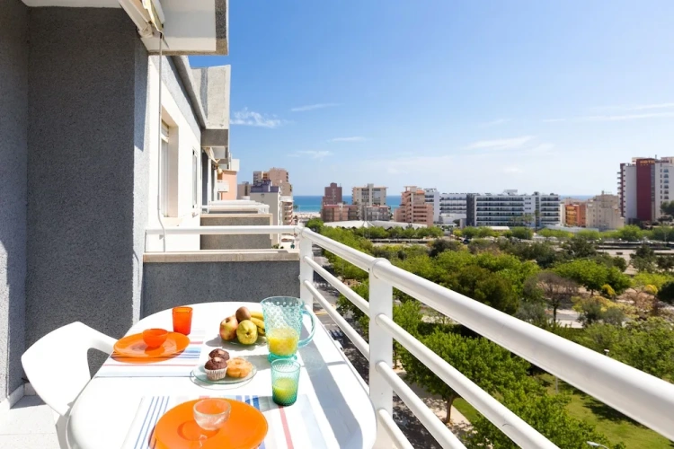 3 Bedrooms Apartment with balcony and with sea view