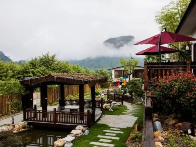 Jiujiantang Shanshui Yuanlin Health Villa