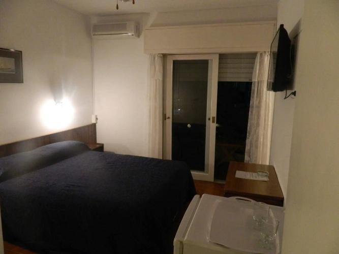 Hotel Dollar