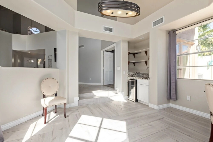 Redmont Mesa 3 Bedroom Home by Redawning