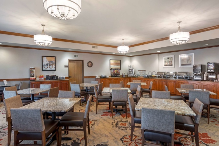 Best Western Plus Capital Inn photo 34