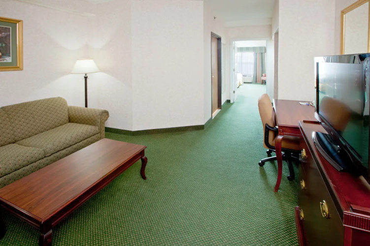 Holiday Inn Express and Suites Bad Axe