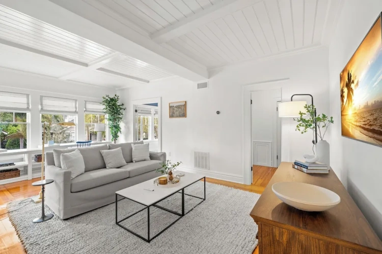 2 Bedrooms Suite