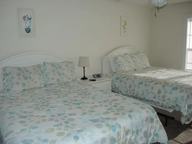 1506m 1 Bedroom Condo by RedAwning
