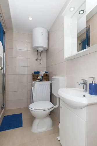 Apartment Semi