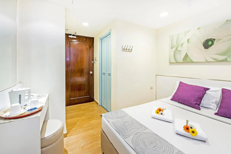 Hotel 81 Cosy