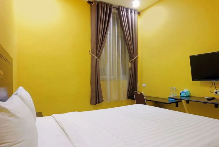 Hotel AERO