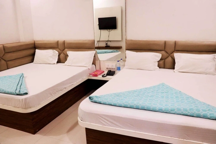Deluxe Quadruple room