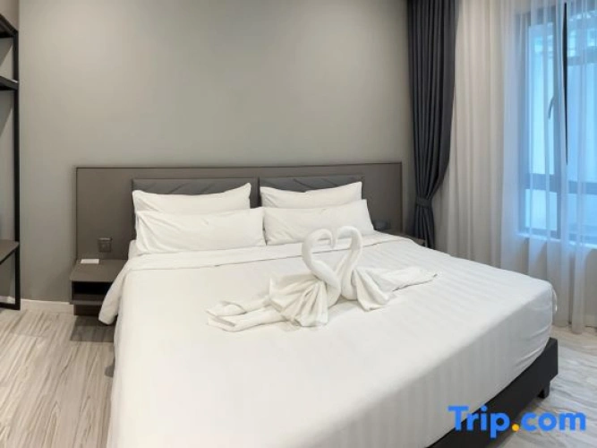1 Bedroom Standard Double Suite