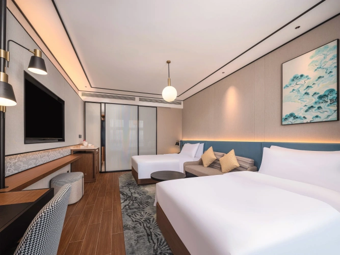 Standard Twin room with river view