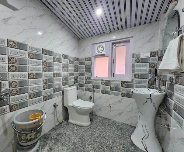 Classic Double room with balcony and with mountain view
