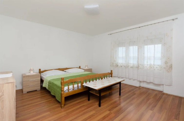 Apartments Nada