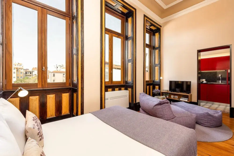 Charming Porto Studio - Central & Cozy