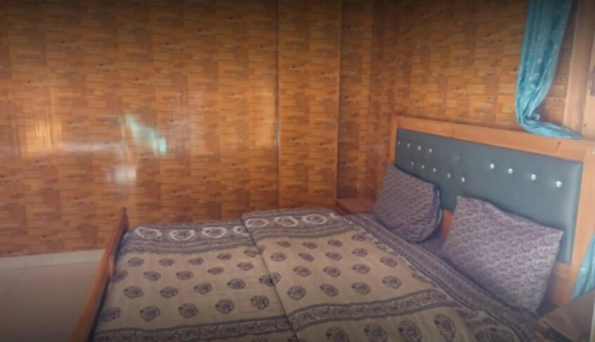 Ali's Hotel