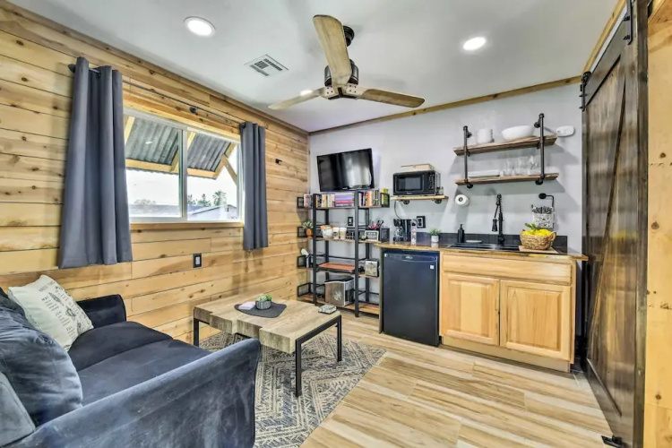 Quaint Mesa Studio Near Cubs Spring Training!