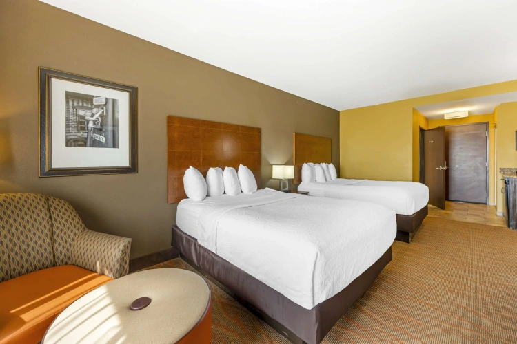 Standard Quadruple room