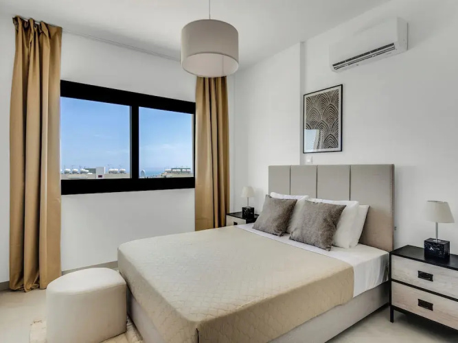 Sanders Elgio - Delightful 2-bdr Apt With Balcony