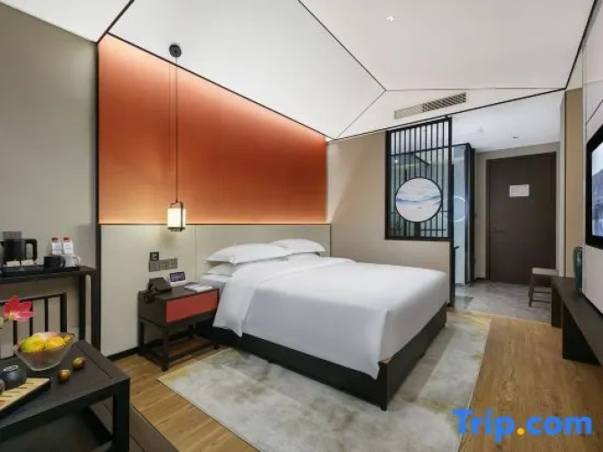 Standard Double room with view