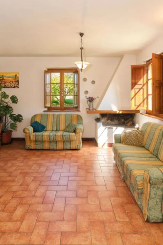 House Renata Lucca