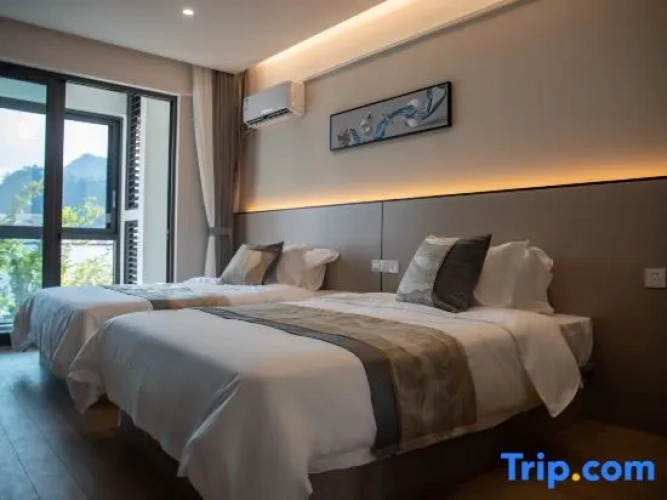 Standard Double room with balcony and with mountain view