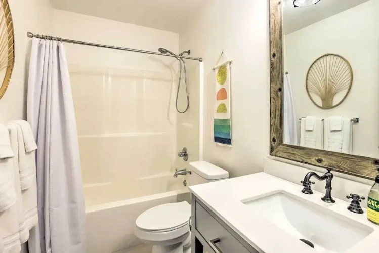 3 Bedrooms Cottage