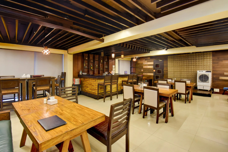 Townhouse Balewadi Stadium Pune Hotel Sarovar