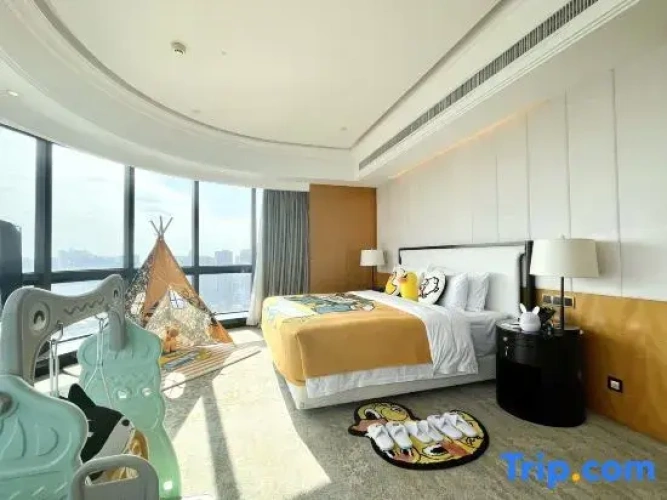 Grand Family Suite
