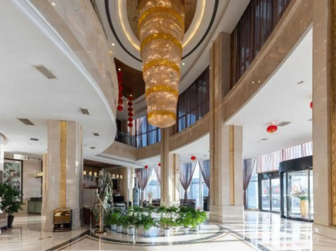 Panshan Yinlong Hotel