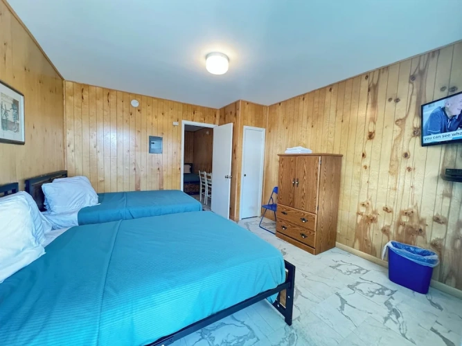 Deluxe Quadruple room