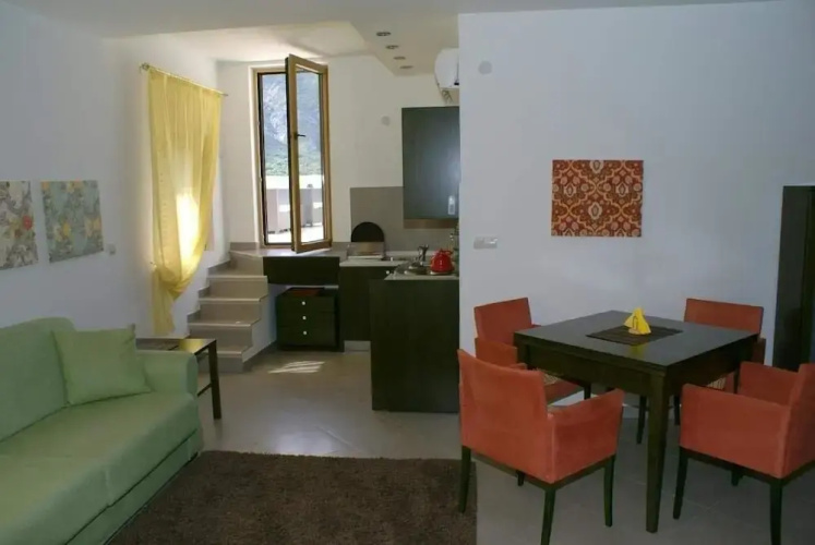 Apartments Radulovic