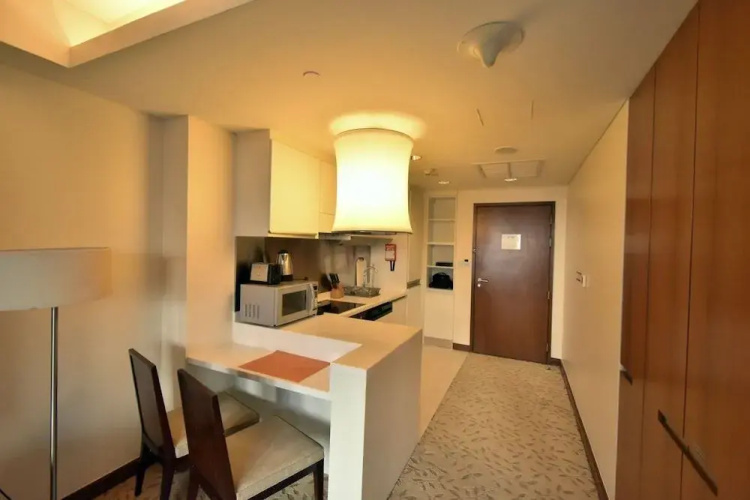 Cute Studio At The Address Dubai Mall