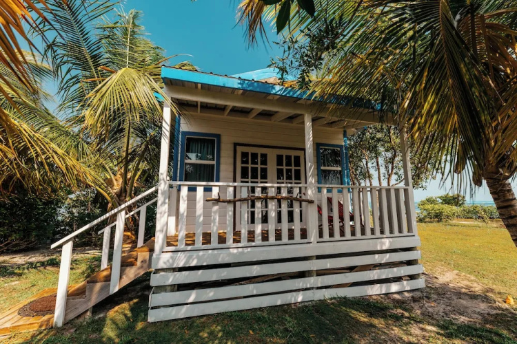 Tarpon Sands