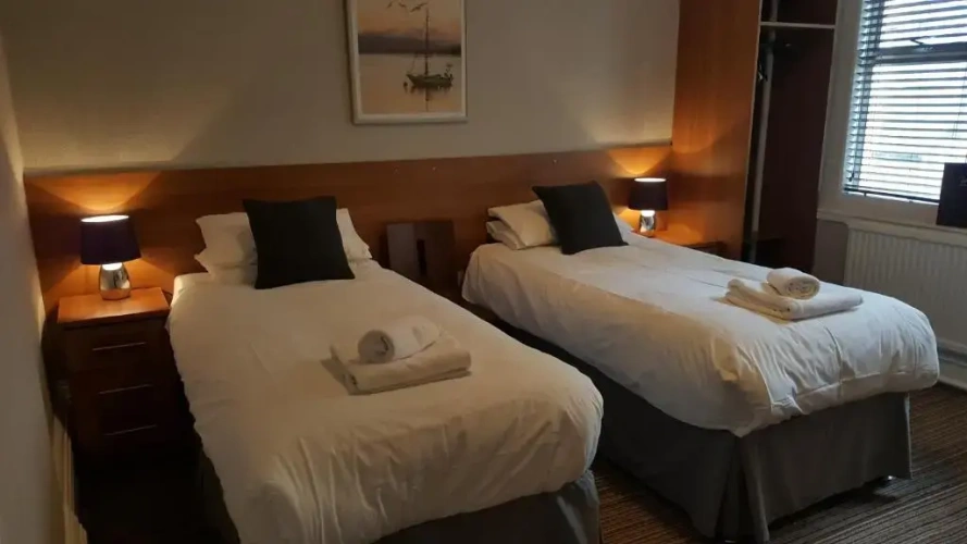 Standard Twin room