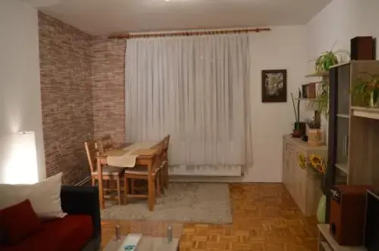 Erőd Apartment