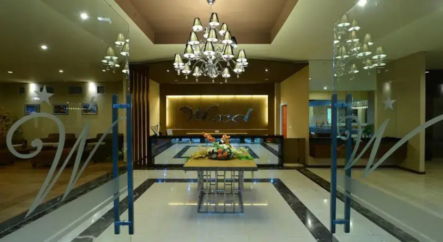 Wixel Hotel by Amazing Kendari