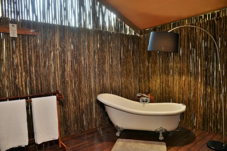 Standard room with river view